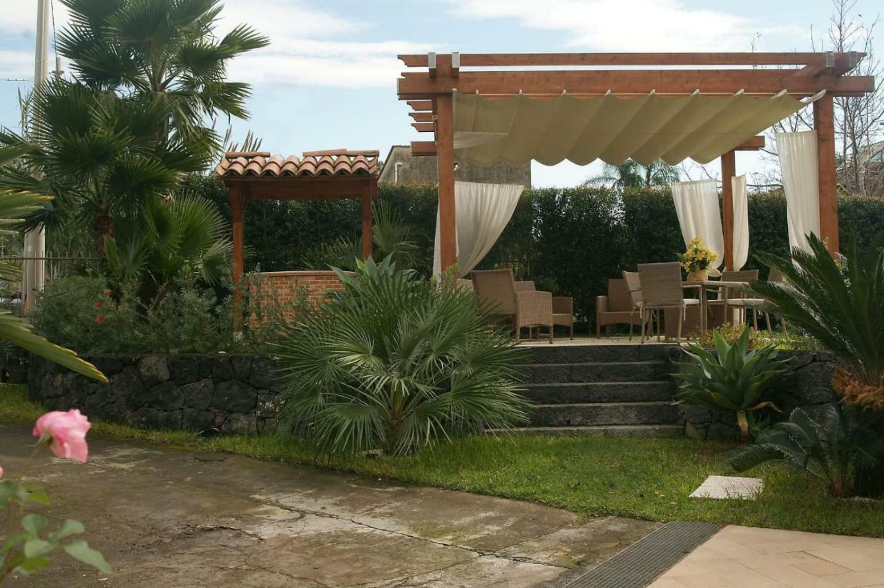 Villa Grazia Fondachello  Bagian luar foto