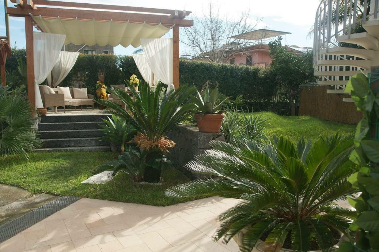 Villa Grazia Fondachello  Bagian luar foto